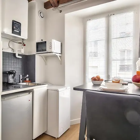 Charming Duplex In The Heart Of